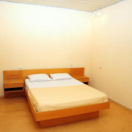 Homestay On Kanatna Street 57 Odesa Exterior photo